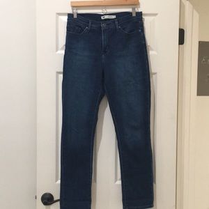 Levi’s Perfectly Slimming 512 Skinny Leg Jeans